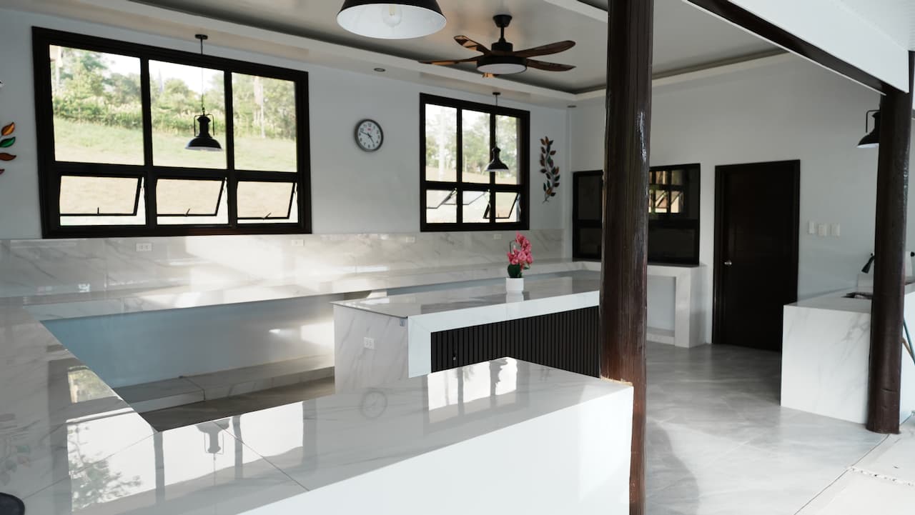 Outdoor Kitchen